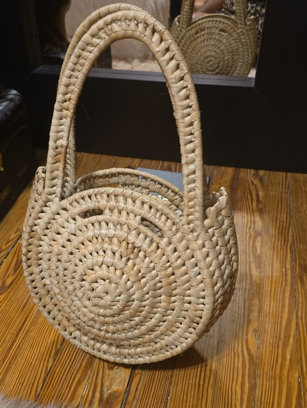 Source Unknown Natural Handwoven Round Straw Tote